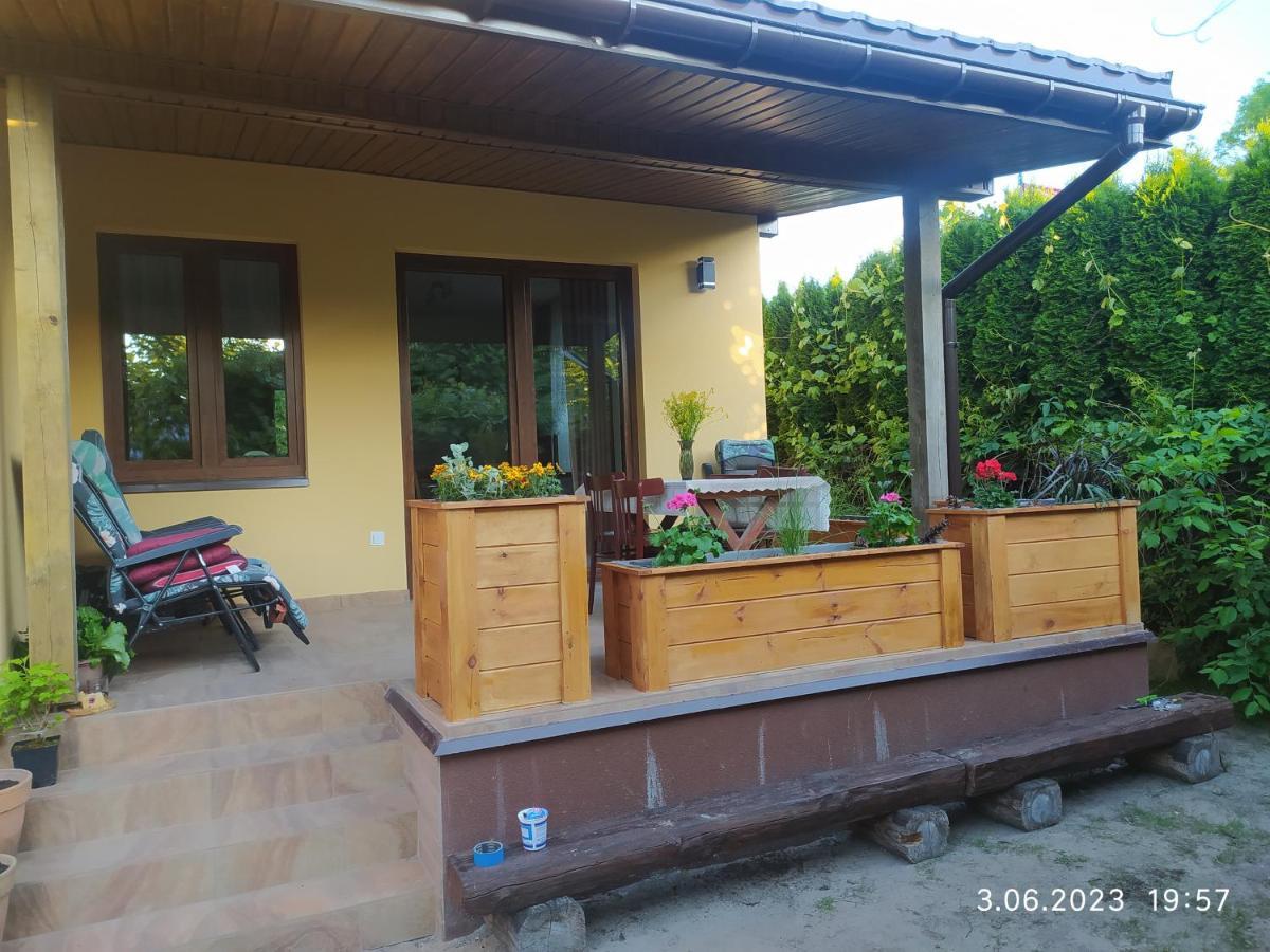 Dolistowka Apartamenty, Pole Namiotowe, Balia Z Jacuzzi, Ogrod Warzywny Dla Gosci, Plac Zabaw Dla Dzieci 戈尼翁兹 外观 照片